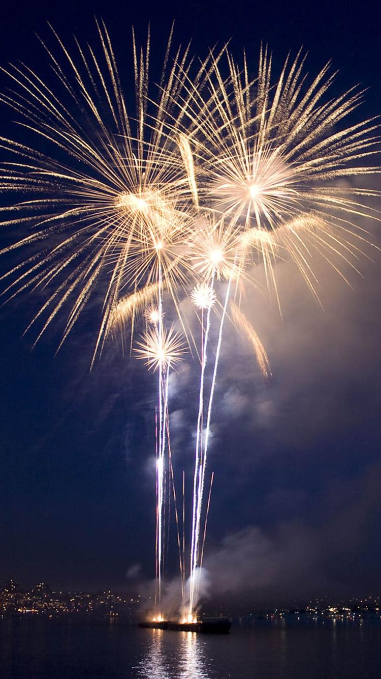 I've got you covered, with these 8 free aesthetic iphone wallpapers. Firework Aesthetic Wallpapers - Wallpaper Cave