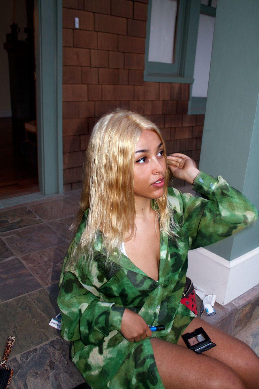 Here's a look at some of the most. Doja Cat Phone HD Wallpapers - Wallpaper Cave