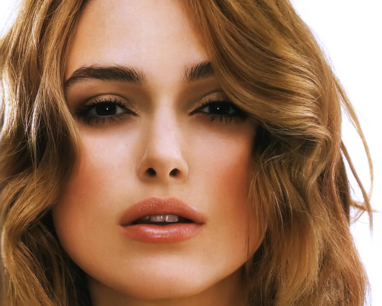 Make your device cooler and more beautiful. Hollywood Actors And Actresses Wallpapers Wallpaper Cave