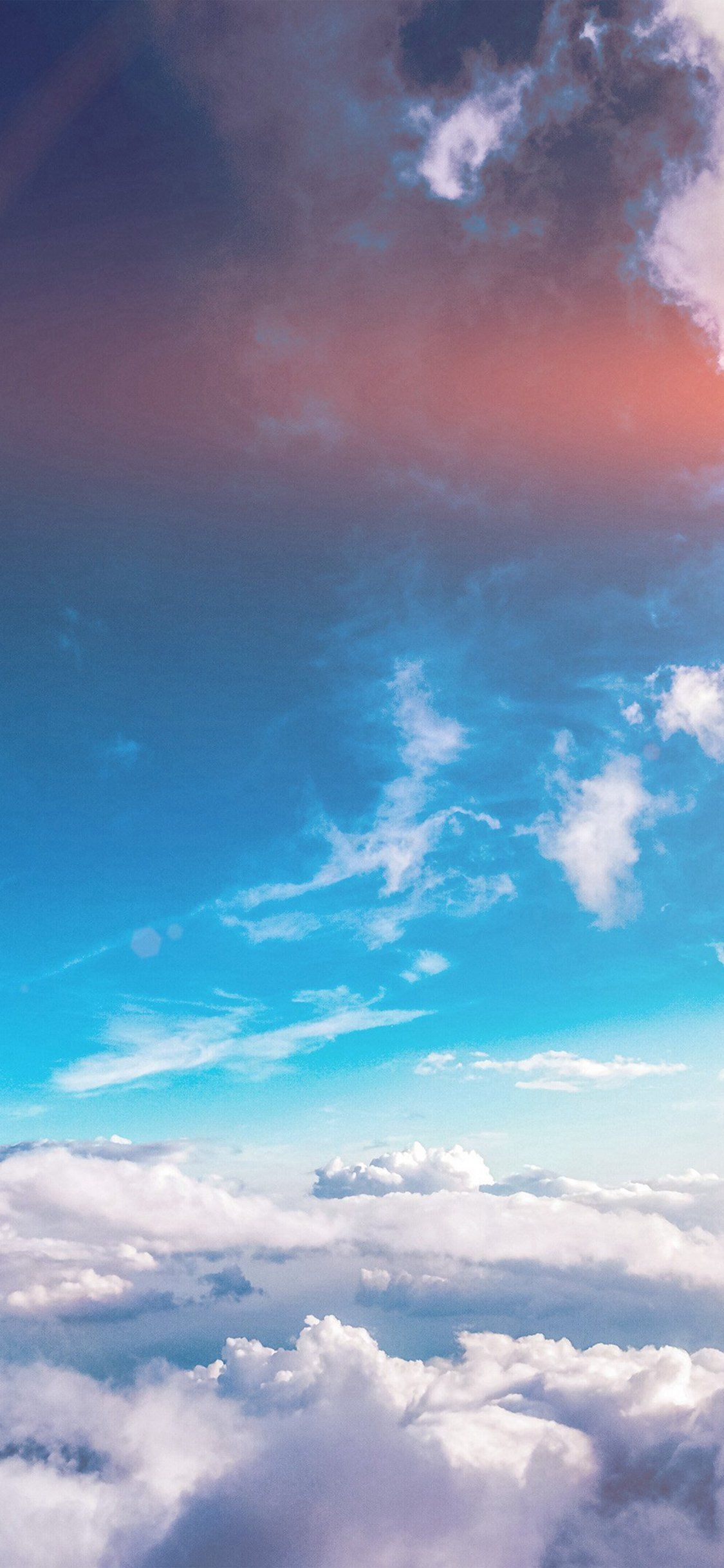 Gaud·ies chiefly british a feast, especially an annual university dinner. Clouds With Bling Aesthetic Laptop Wallpapers - Wallpaper Cave