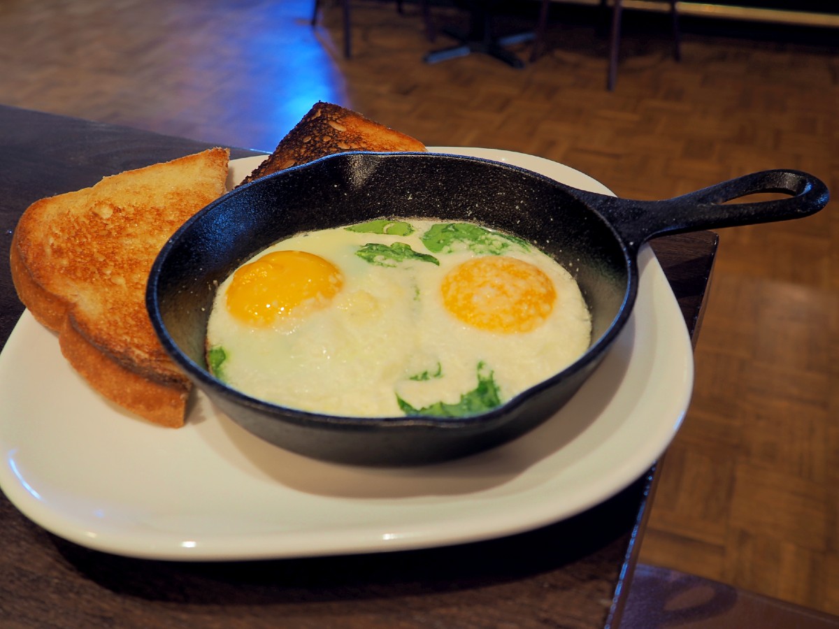Brunch at Rye Bar