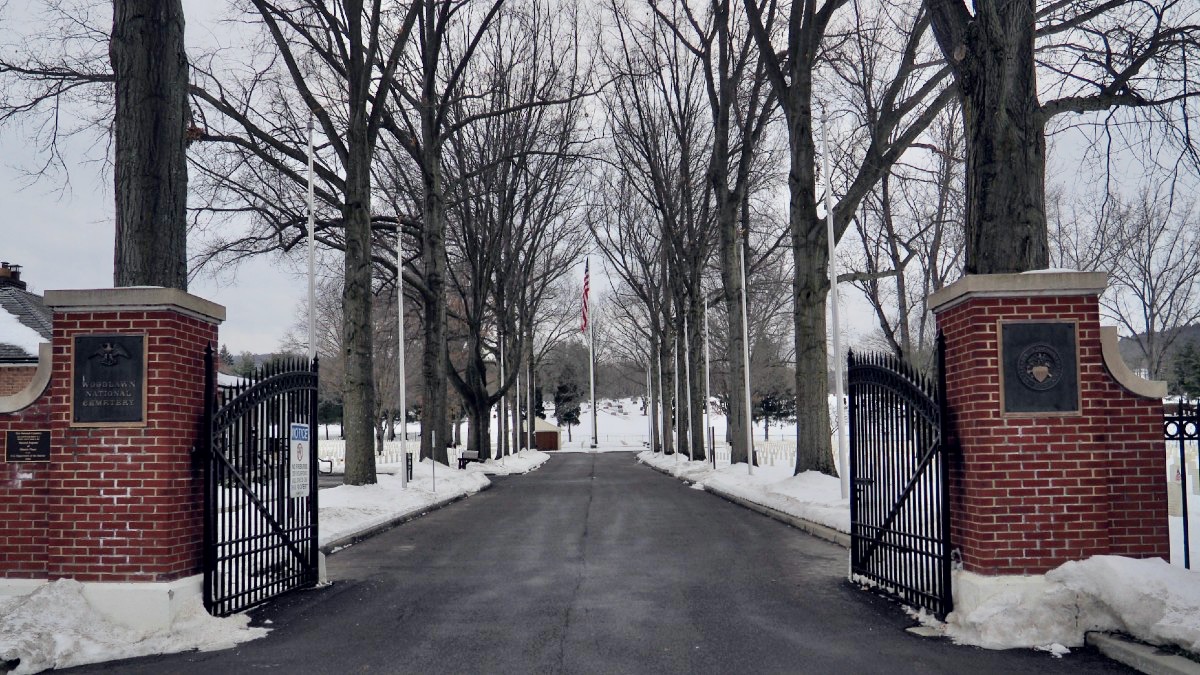 Woodlawn National Cemetery