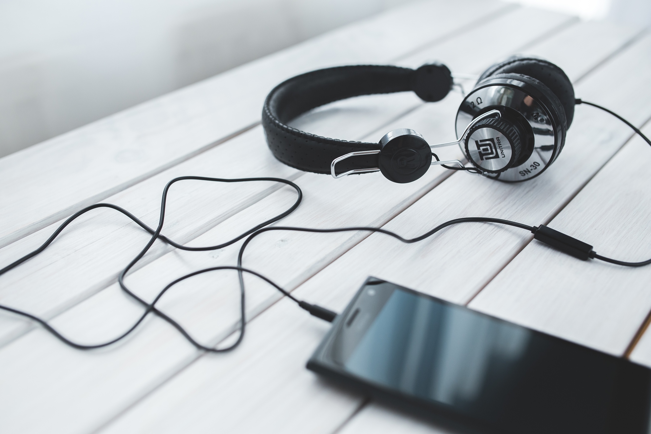 Jak Poslouchat Hudbu Nauci Vas To Online Kurz Yaleovy Univerzity Radio Wave
