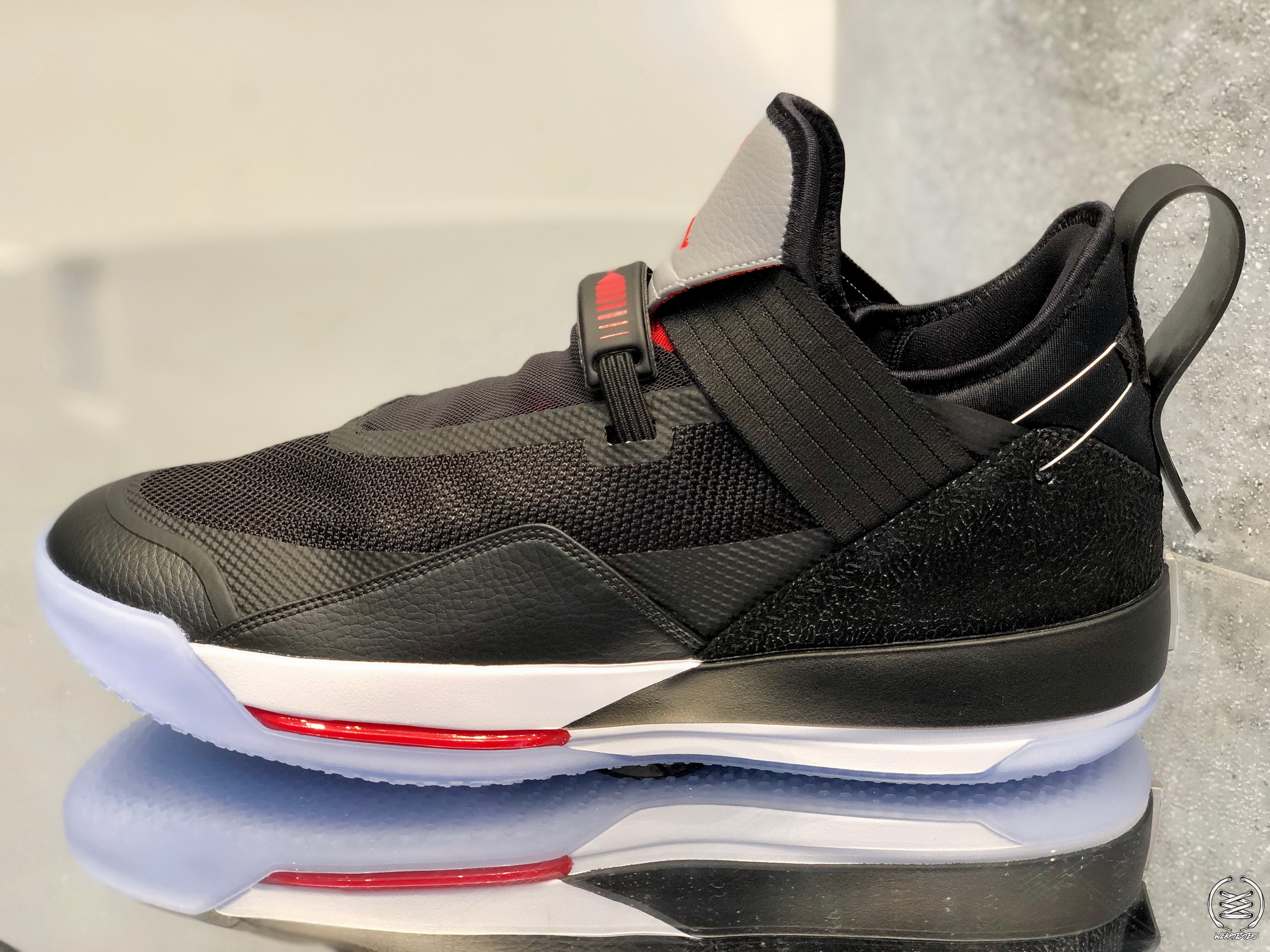 air jordan 33 low og