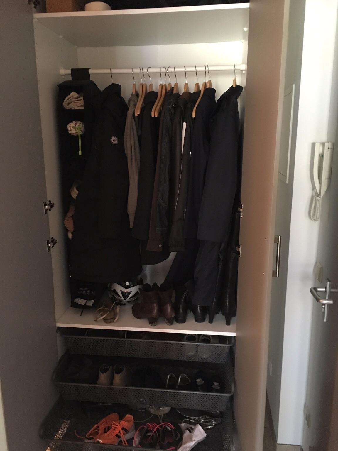 Kleiderschrank für die gewerbliche nutzung, schwarz, 1 drehtür mit spiegel blackhill business auf maisons du monde. IKEA PAX Kleiderschrank Garderobenschrank in 80337