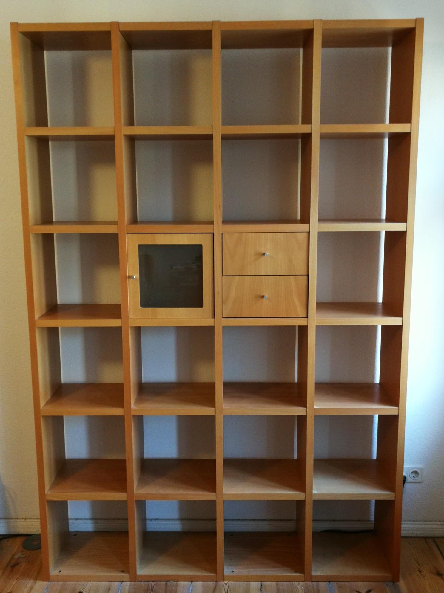 Am wochenende ist das schwule cafe schall & . Regalwand aus Buche mit zwei SchubfÃ¤chern in 10437