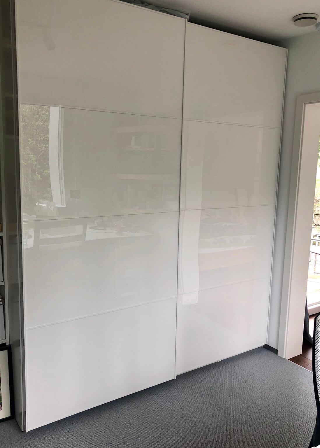 2020 is a year no one will forget. Ikea PAX Schrank mit SchiebetÃ¼ren in 72793 Pfullingen for