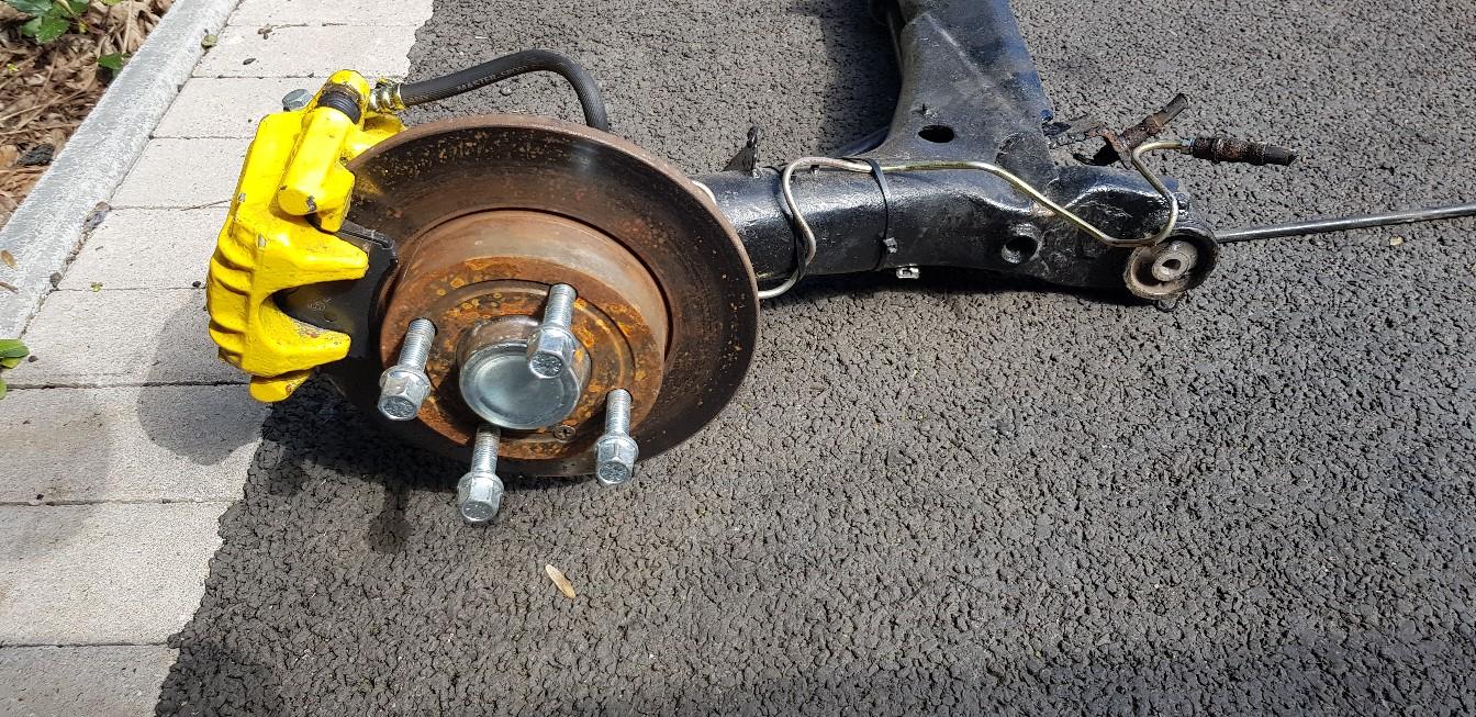 ☑️ brake drum rear and front for ford . lupo GTI rear axle with antiroll bar in WS10 Sandwell for