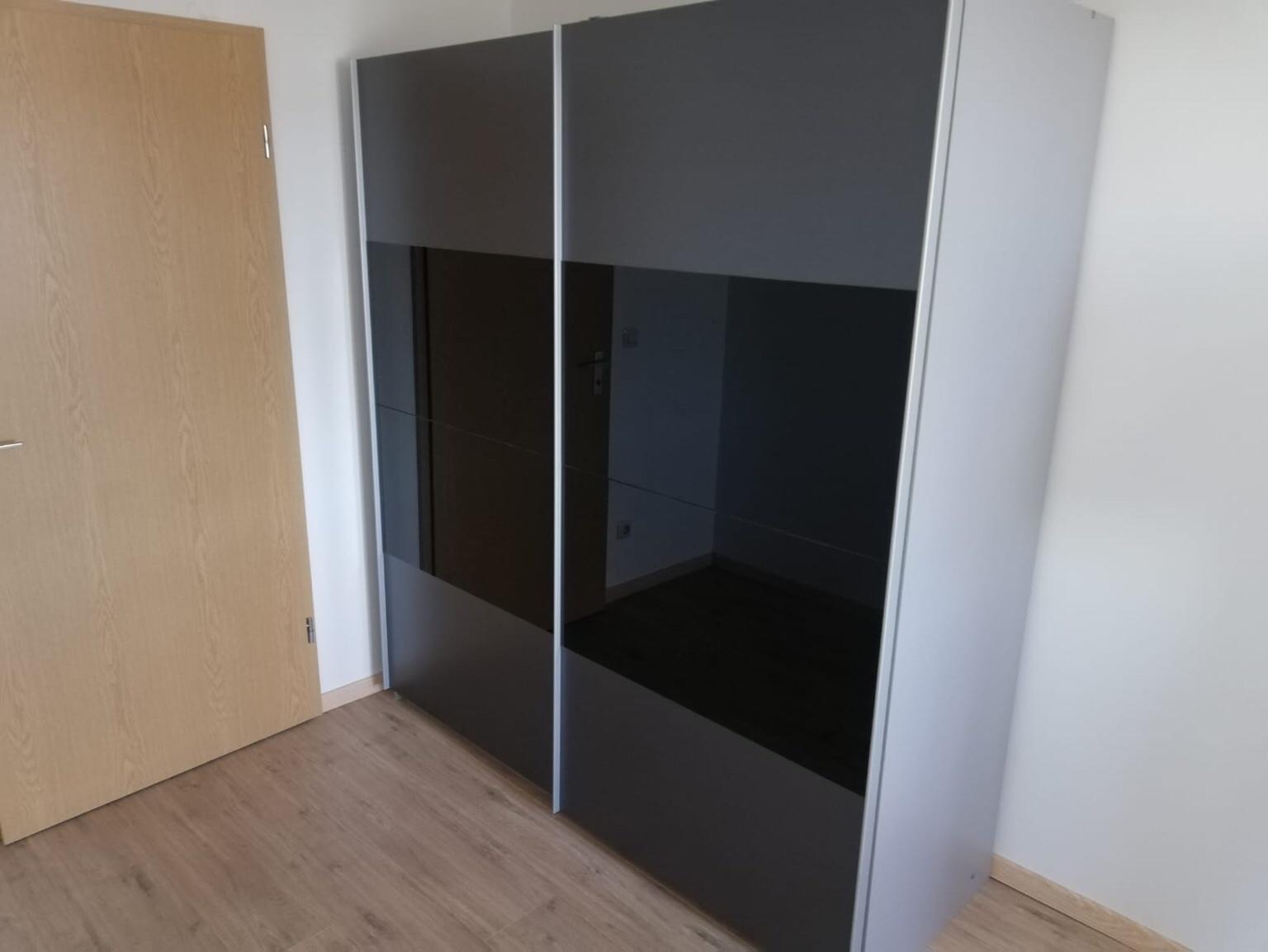 28+ Nice Kleiderschrank Mit Einlegeböden - Kleiderschrank LARA - 3-tÃ¼rig - WeiÃ - MÃ¶bel-GÃ¼nstig.de : Preis und weitere details sind von größe und farbe des produkts abhängig.