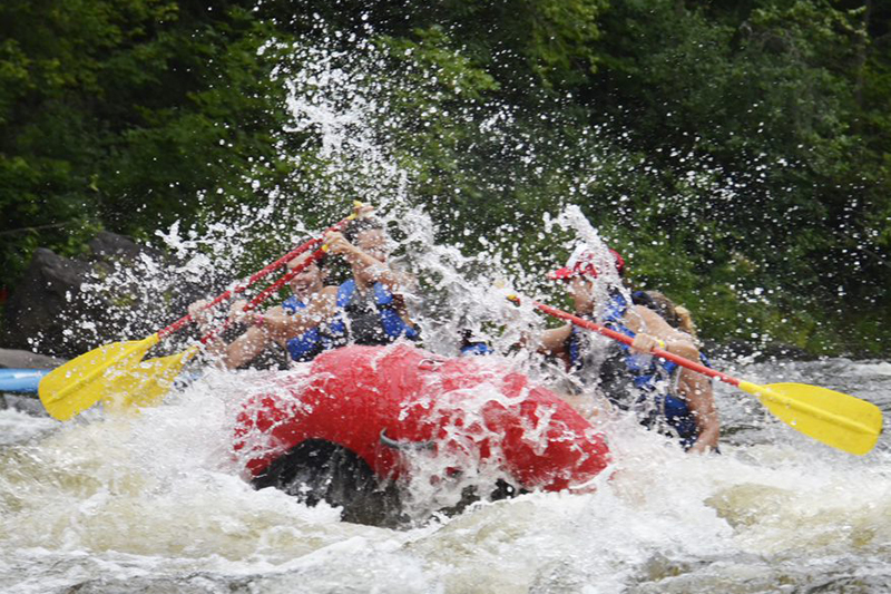 Trips range from easy to exhilarating, so there’s a trip here that’s perfect for just about everybody! Lehigh River Poconos Pa Whitewater Challengers