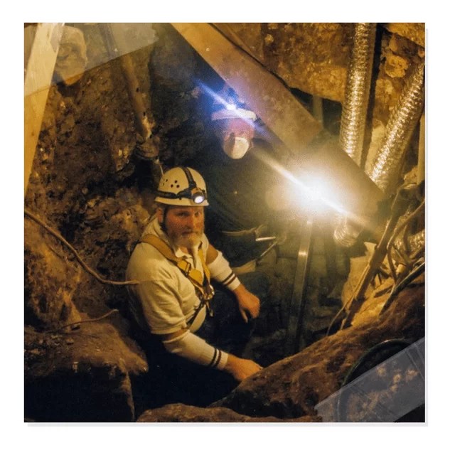 Collection 32+ Pictures ron wyatt ark of the covenant photos Stunning