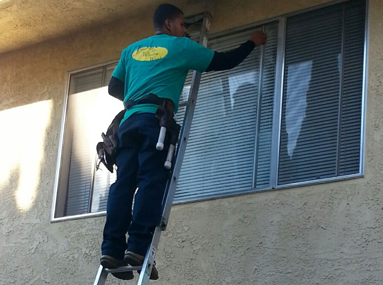 Sep 27, 2019 · clean the windows of your home or business to a sparkling shine with professional window cleaning services in los angeles. Window Washing Cleaning Service Company Companies Based In Los Angeles California