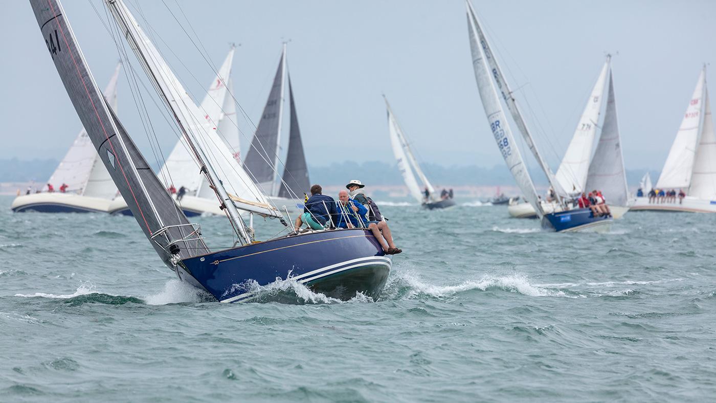 The best sailing around the world boats include the beneteau 46.1, island packet 349, neel 51, wauquiez pilot saloon 42, arcona 435, x4.9, figaro and more. The Guide To The Most Significant Sailing Events During The Whole Year Windy App