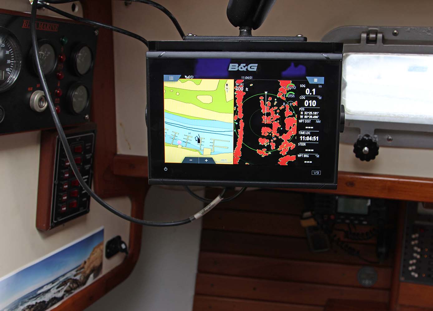 8 Electronics B&G Radar Chartplotter