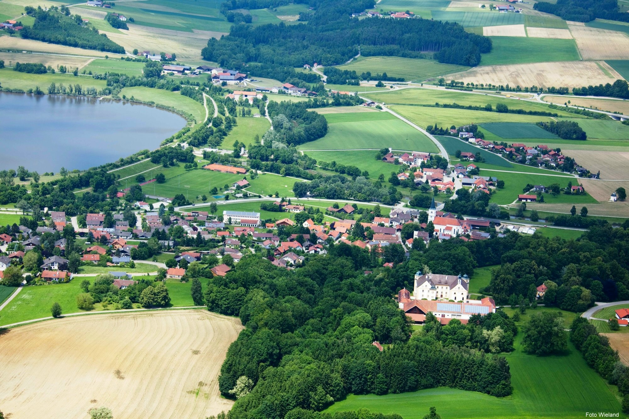 Sparkasse | ✉ adresse | ☎ telefonnummer | ➤ landshuter str. Ãber die Gemeinde | Gemeinde PostmÃ¼nster
