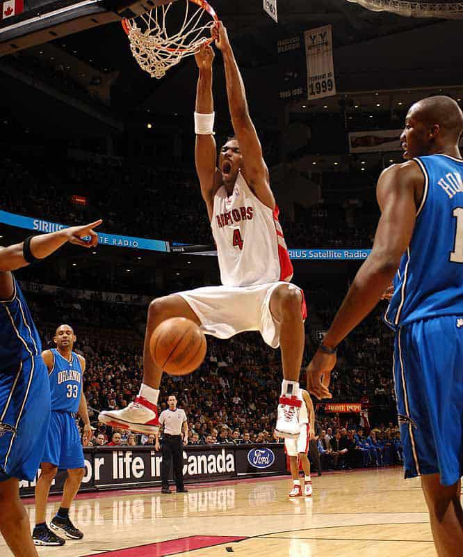 When the score of the two teams playing ends in a tie, the game will go into overtime. The 20 Funniest NBA Dunk Faces Of All Time