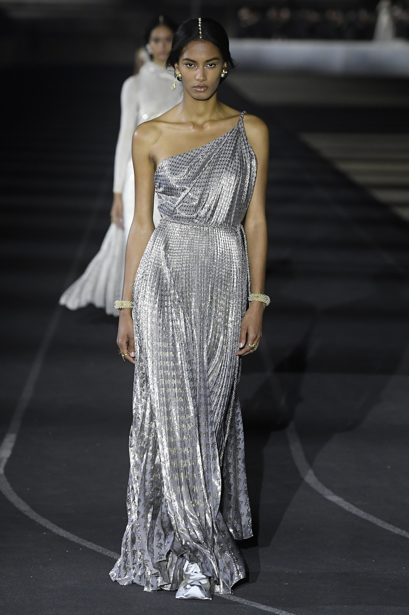 Image Don't buy dior sunglasses before reading these reviews. Dior Lights Up Athens With Spectacular Cruise Show Wwd