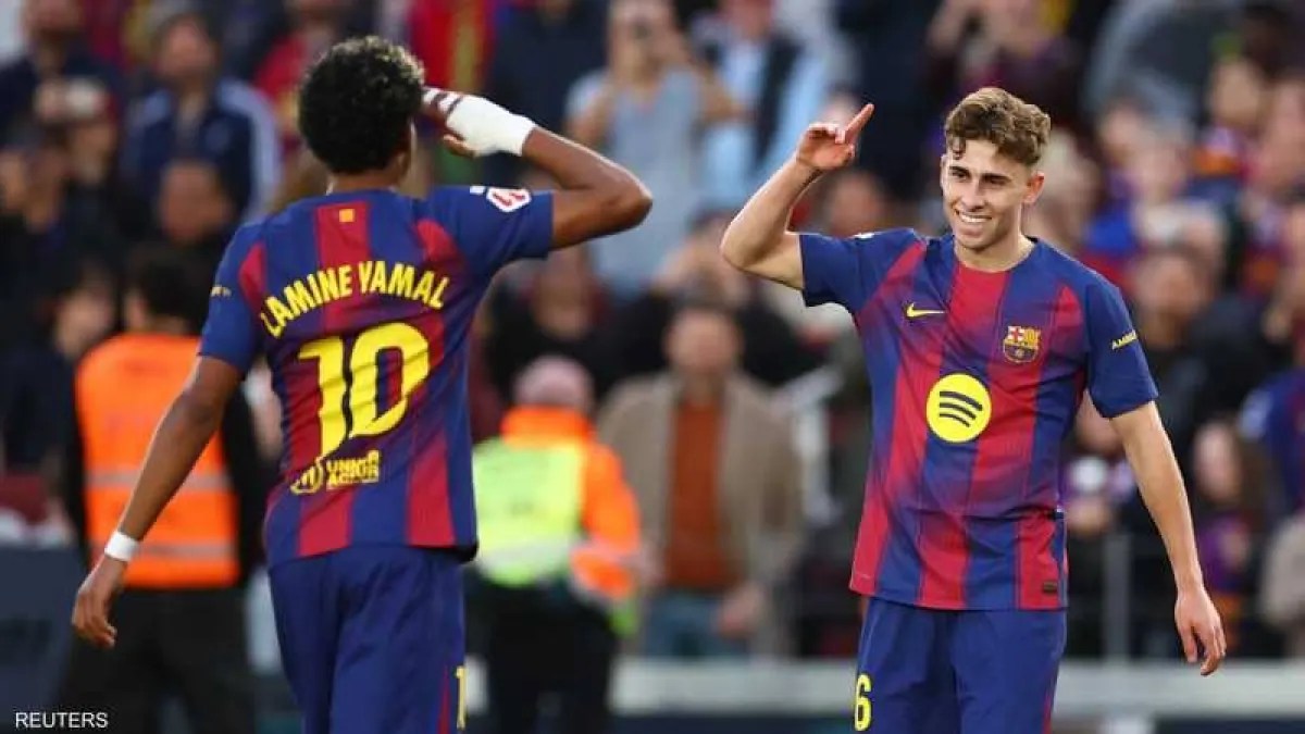 برشلونة يعبر ليفانتي بثلاثية.. ويقتنص صدارة الدوري الإسباني برشلونة يعبر ليفانتي بثلاثية.. ويقتنص صدارة الدوري الإسباني