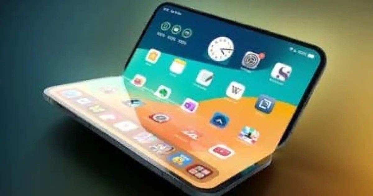 آبل تخطط لأكبر نقلة تصميمية: الكشف عن تفاصيل iPhone القابل للطي Ultra