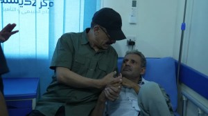 ناقلاً تحيات الفريق طارق صالح.. الأمين العام للمكتب السياسي يطمئن على صحة الجلال بمركز 2 ديسمبر