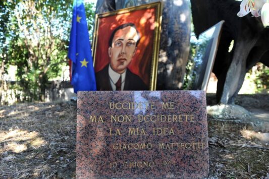 Giacomo Matteotti lapide