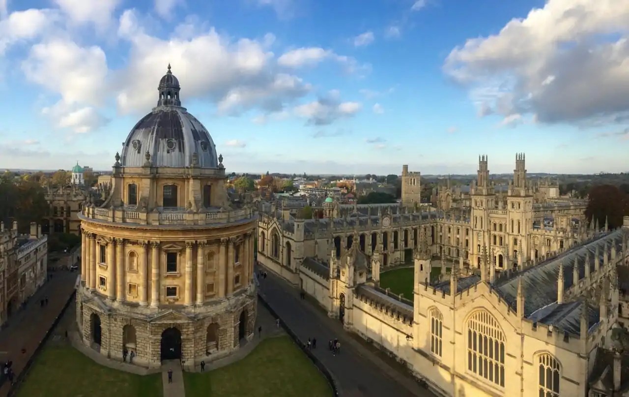 Thank you in advance for your understanding and . Oxford: the most beautiful university town in the world