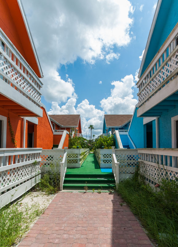 Go off the beaten path on florida's west coast to discover a stretch of uncrowded white sand and a charming island community offering lots to do. South Beach Orlando Luxury Suites | Abandoned Florida