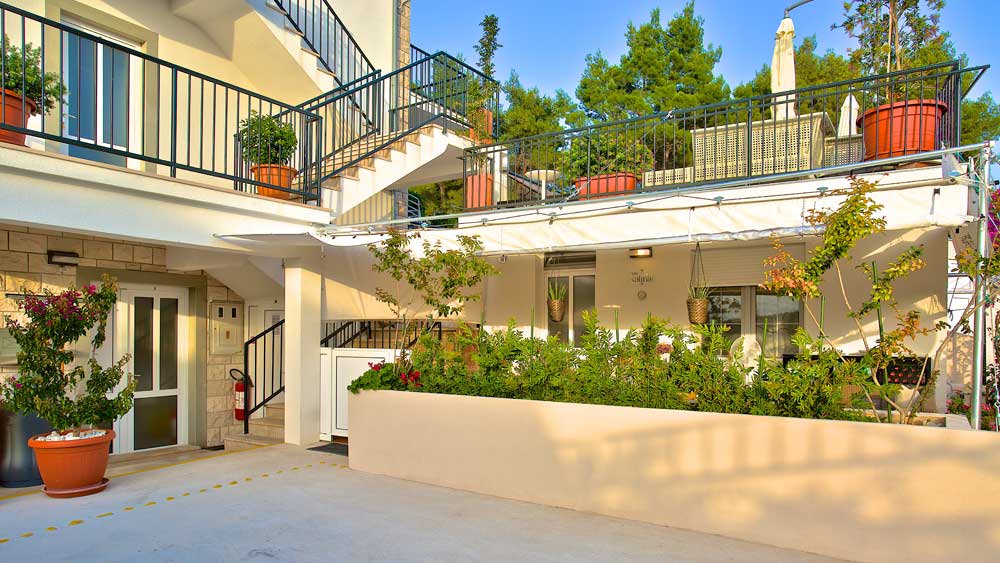 Apartments Kalina Jelsa Hvar Island About Kalina Apartments Hvar