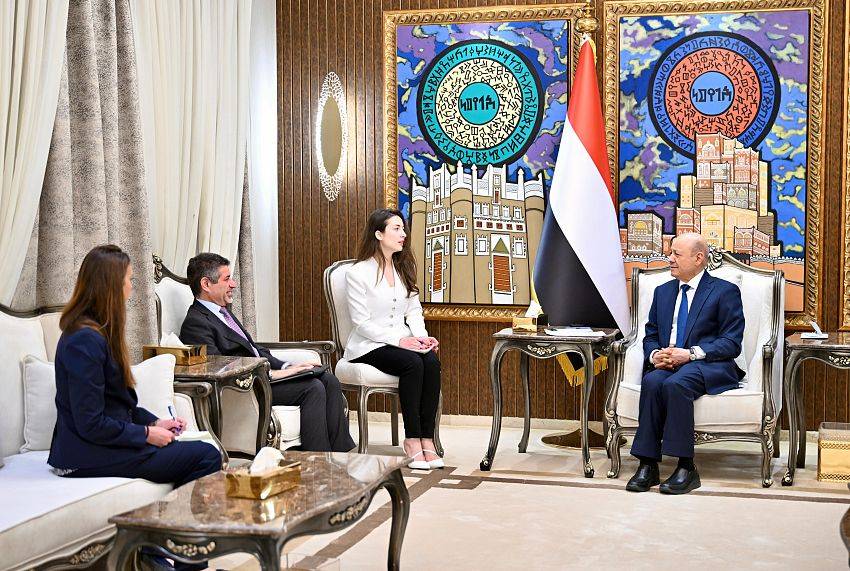 كبرى الصحف السعودي تتحدث عن دعم أميركي لجهود مجلس القيادة الرئاسي اليمني