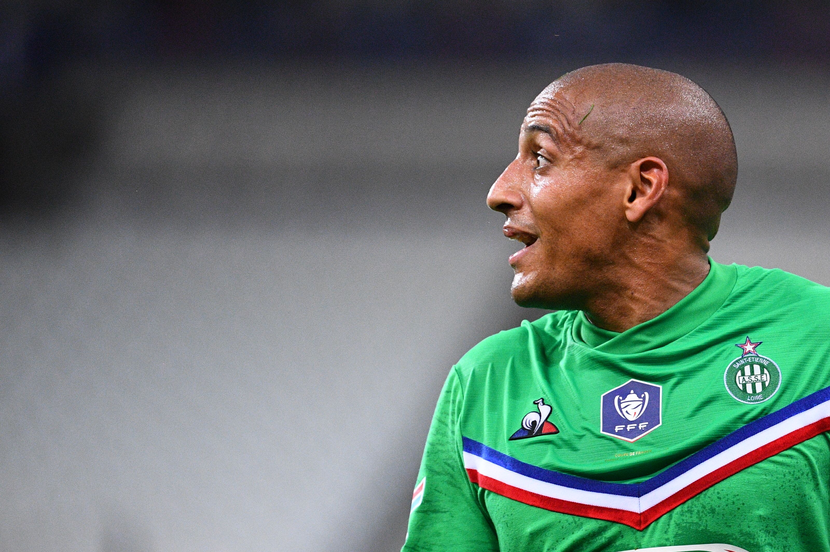 ديلان برون، ياسين مرياح، منتصر الطالبي، عمر رقيق، أسامة الحدادي، علي معلول، وجدي كشريدة، علي. Ø§ÙØ®Ø²Ø±Ù ÙØ±Ùض ØÙا ÙÙØ®Ø±Ùج Ù
Ù "جØÙÙ
" Ø³Ø§ÙØª Ø¥ØªÙØ§Ù