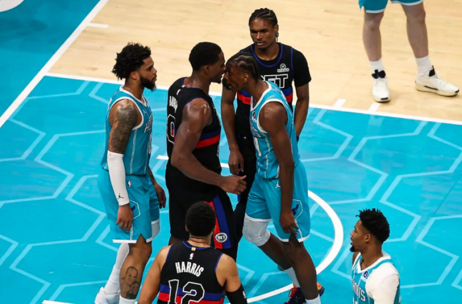 NBA επιβάλλει αυστηρές ποινές για τα επεισόδια στο ματς Χάρλοτ Χόρνετς-Ντιτρόιτ Πίστονς