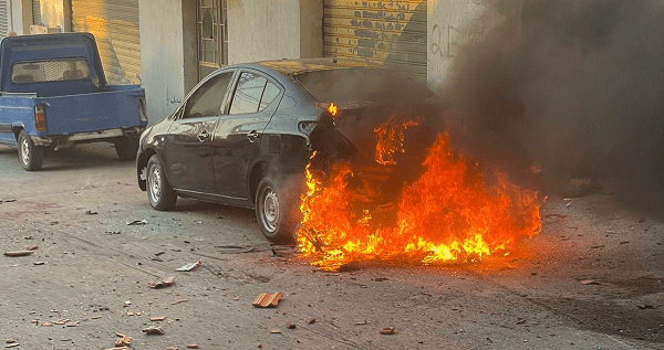 مسيرة صهيونية تستهدف دراجة نارية في مدينة بنت جبيل جنوبي لبنان مسيرة صهيونية تستهدف دراجة نارية في مدينة بنت جبيل جنوبي لبنان