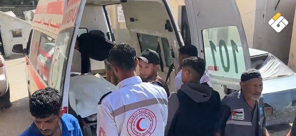 شهيدان وإصابات في قصف منزل بمخيم المغازي وسط قطاع غزة شهيدان وإصابات في قصف منزل بمخيم المغازي وسط قطاع غزة