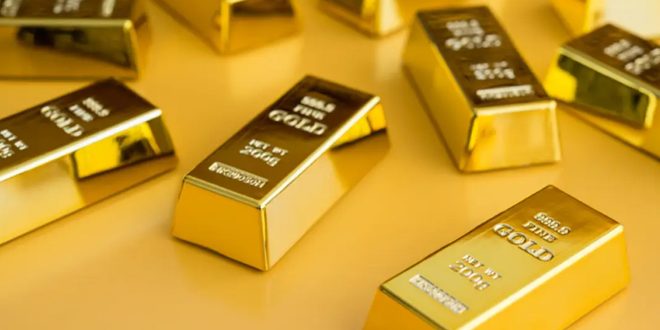 الذهب يتراجع متأثرا بارتفاع عوائد السندات الأمريكية