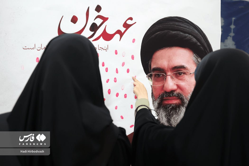صور من إحياء ذكرى استشهاد الامام السيد علي الخامنئي وعملية طوفان الاقصى في جامعة طهران
