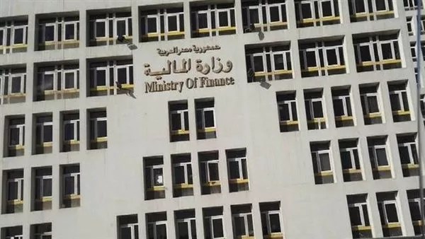 دفع الإصلاحات والتسهيلات لتعزيز ثقة القطاع الخاص والنمو الاقتصادي دفع الإصلاحات والتسهيلات لتعزيز ثقة القطاع الخاص والنمو الاقتصادي