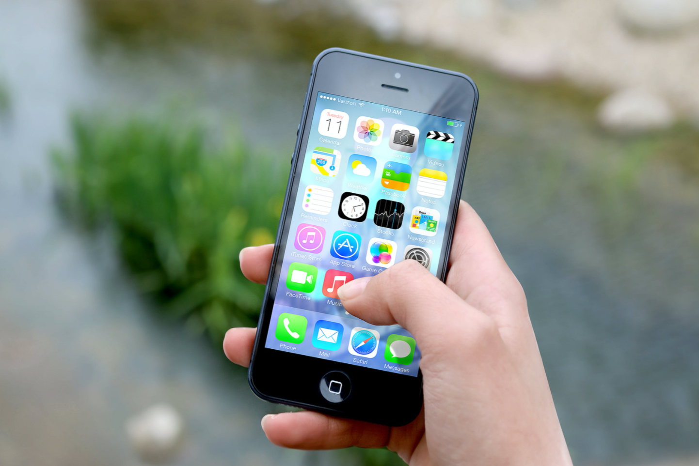 How To Fix When the iPhone Shows Unread Messages When All Have Been Read - Vimarsana News