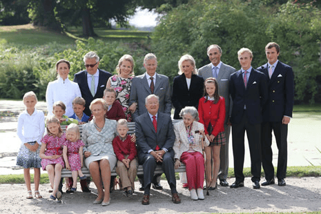 La Bellissima Paola, Una Regina Italiana Per Il Belgio 310_x_465_png