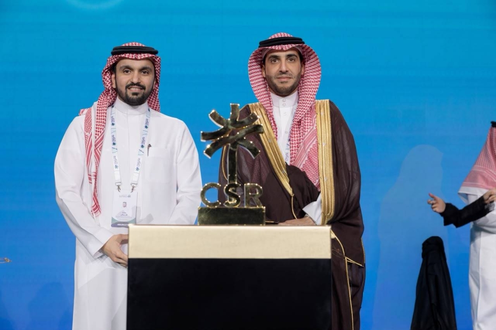 للعام الثالث على التوالي.. أسمنت الجنوب تحصد فضية جائزة المسؤولية الاجتماعية للشركات 2026 للعام الثالث على التوالي.. أسمنت الجنوب تحصد فضية جائزة المسؤولية الاجتماعية للشركات 2026