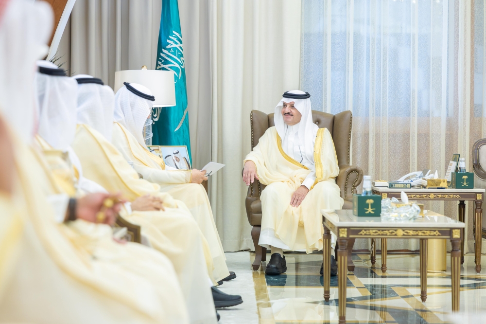 أمير المنطقة الشرقية يشيد بانطلاقة المشاريع الكبرى للبيئة والمياه والزراعة لخدمة المواطنين وتعزيز جودة الحياة