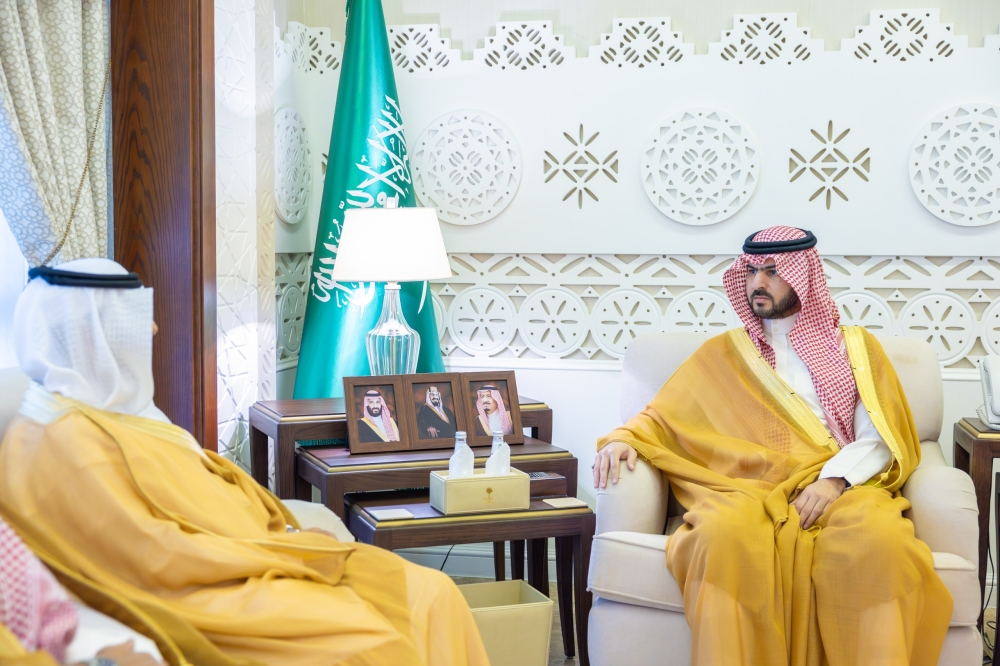 نائب أمير المنطقة الشرقية يستقبل رئيس مجلس إدارة جمعية زراعة الأعضاء