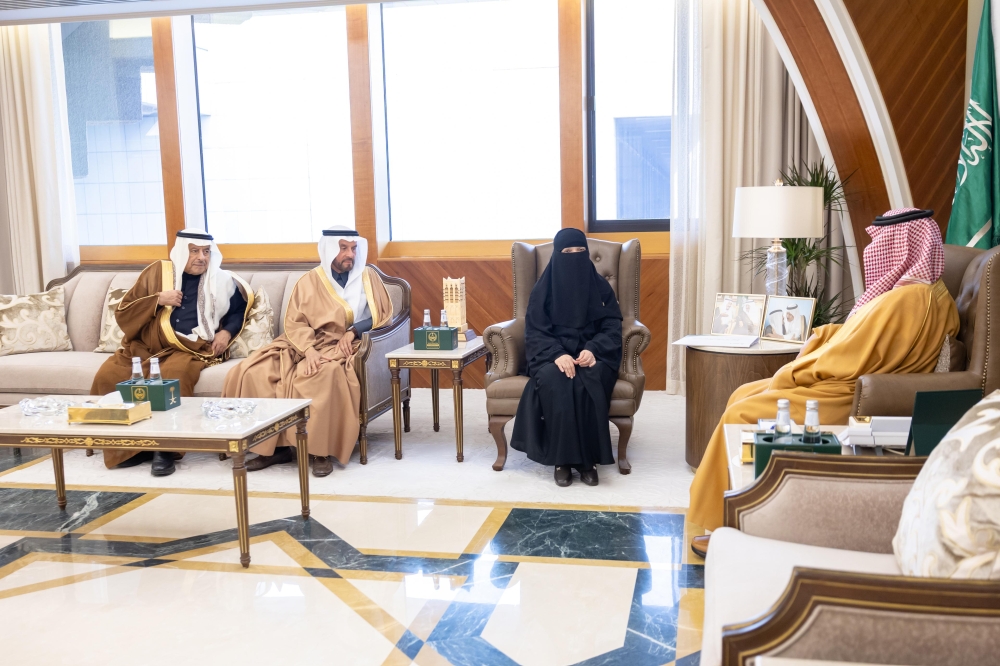 أمير المنطقة الشرقية يستقبل مجلس إدارة جمعية ود الخيرية أمير المنطقة الشرقية يستقبل مجلس إدارة جمعية ود الخيرية