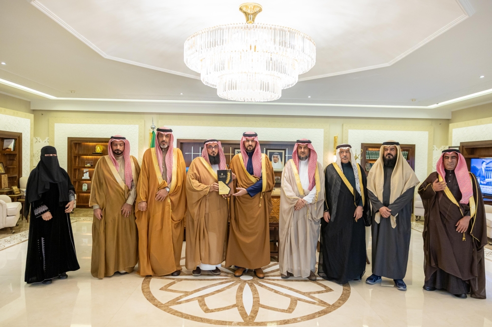 نائب أمير الشرقية يستقبل الجمعيات المشاركة في برنامج زكاة الفطر الموحد