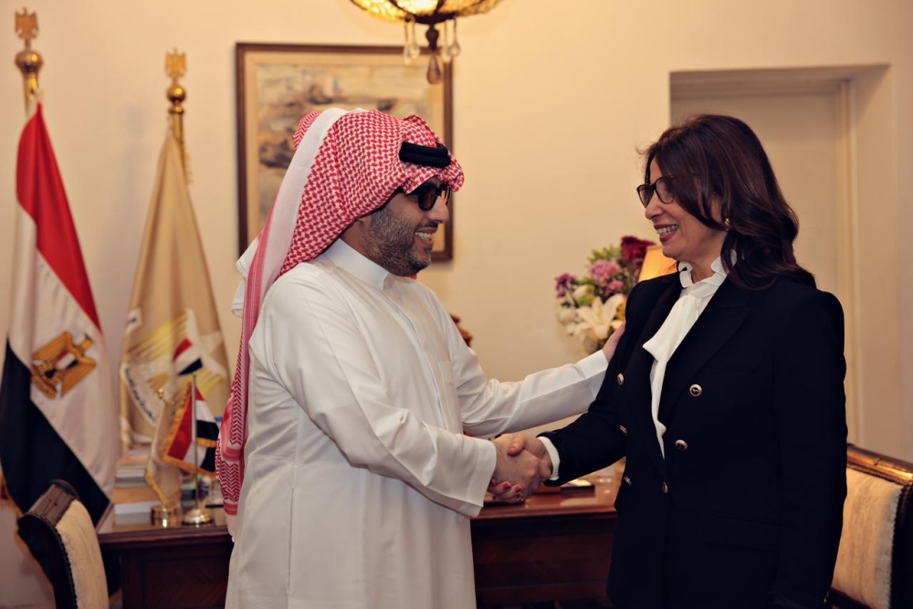 بالصور.. وزيرة الثقافة المصرية تستقبل المستشار تركي آل الشيخ بالصور.. وزيرة الثقافة المصرية تستقبل المستشار تركي آل الشيخ