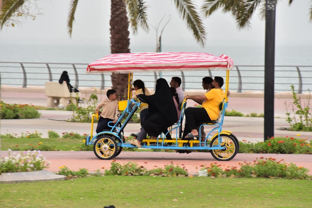 صور.. الأجواء الربيعية تجذب أهالي الشرقية إلى الواجهات البحرية صور.. الأجواء الربيعية تجذب أهالي الشرقية إلى الواجهات البحرية
