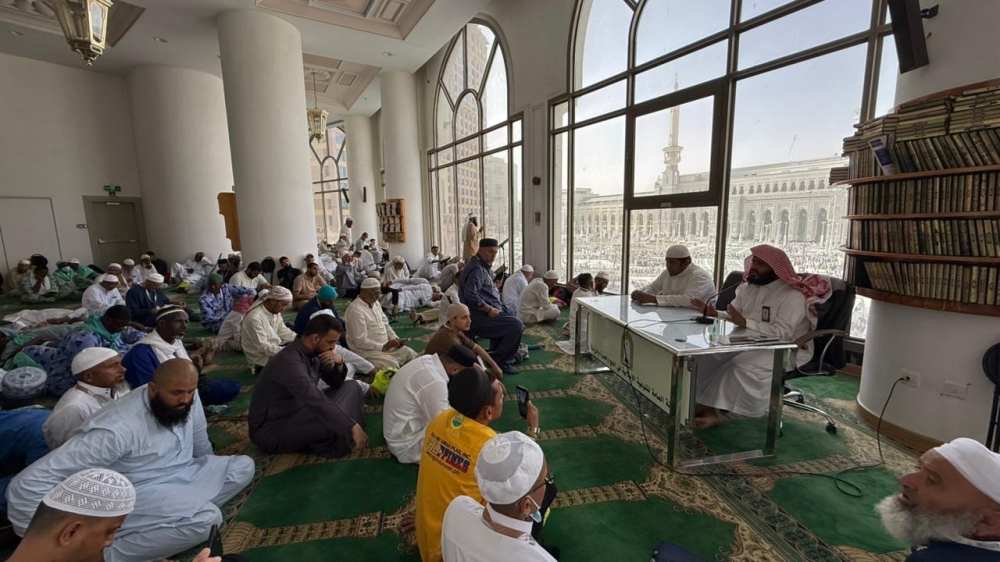 مع توافد الحجاج.. الشؤون الإسلامية تعزز منظومة التوعية الشرعية
