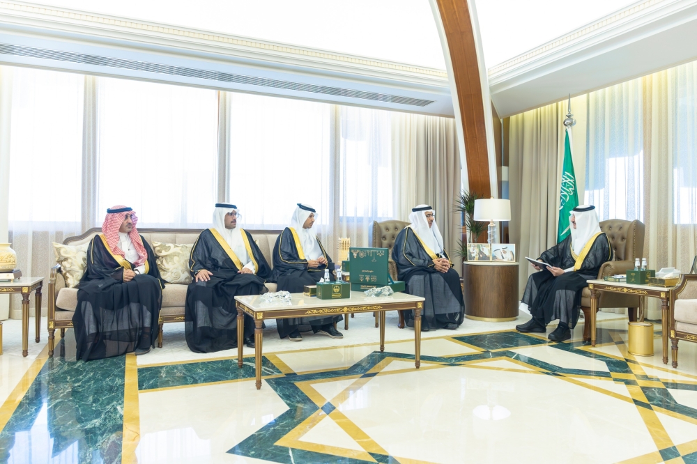 &nbsp;أمير الشرقية يستقبل أمين المنطقة ويطلع على أهم المشاريع الاستثمارية