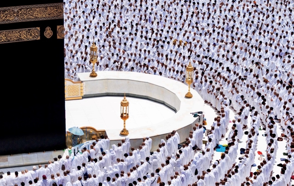 الشؤون الدينية تعتمد جدول أئمة الحرمين للأسبوع الثاني من محرم