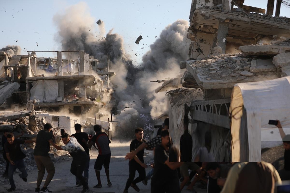 استشهاد طفل فلسطيني في قصف الاحتلال على وسط قطاع غزة