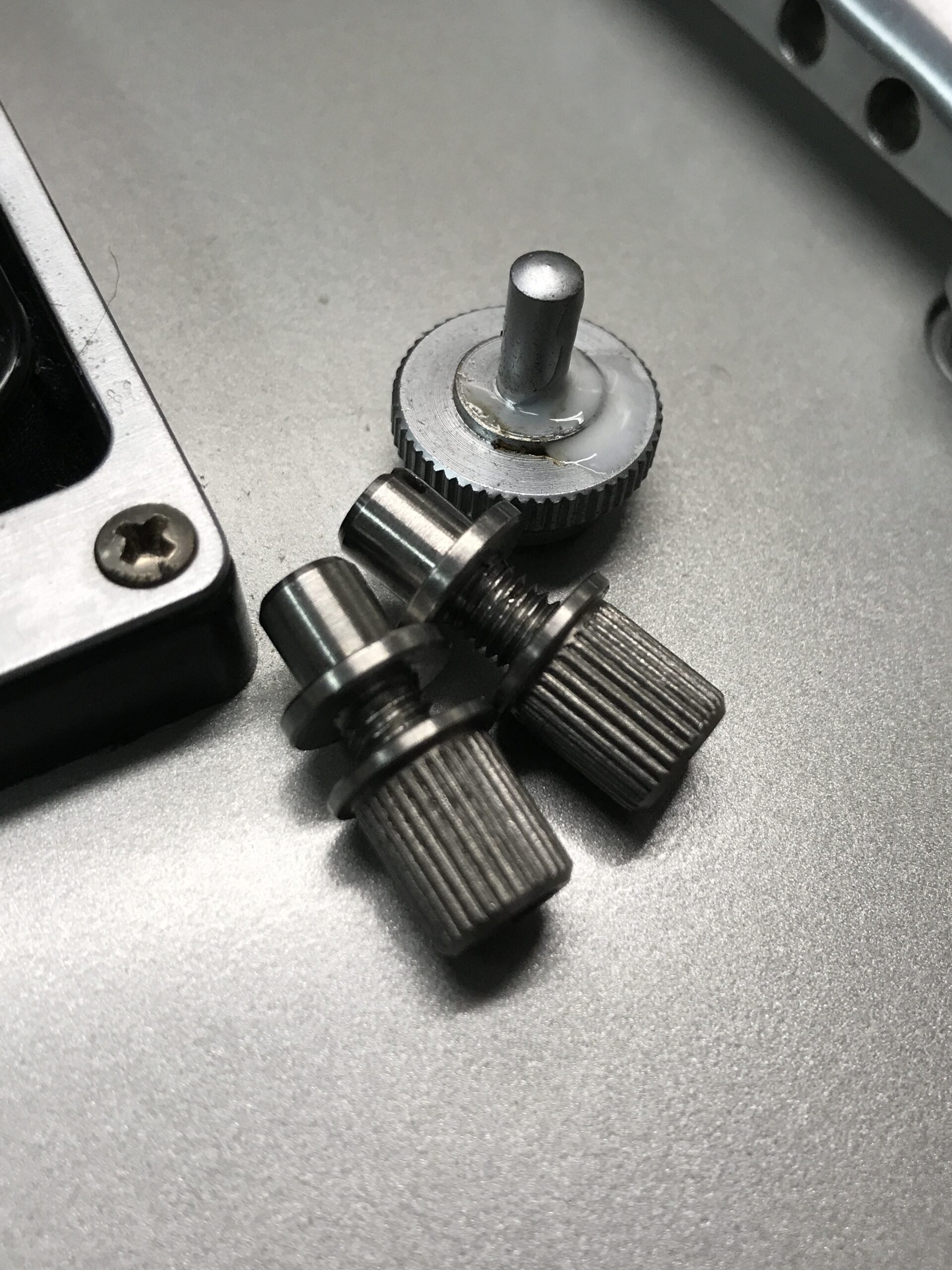 I evened out all the saddles, but it doesn't have string grooves. AlBridge Parts Shiny Polished âTune-O-Maticâ Guitar Bridge